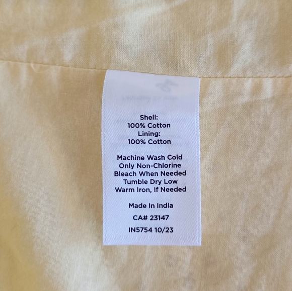 Talbots Yellow Eyelet Button-Front Tunic, Size L - Picture 15 of 16